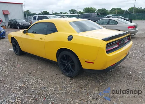 2018 Dodge Challenger Sxt из США, поврежденный, VIN 2C3CDZAG4JH204562